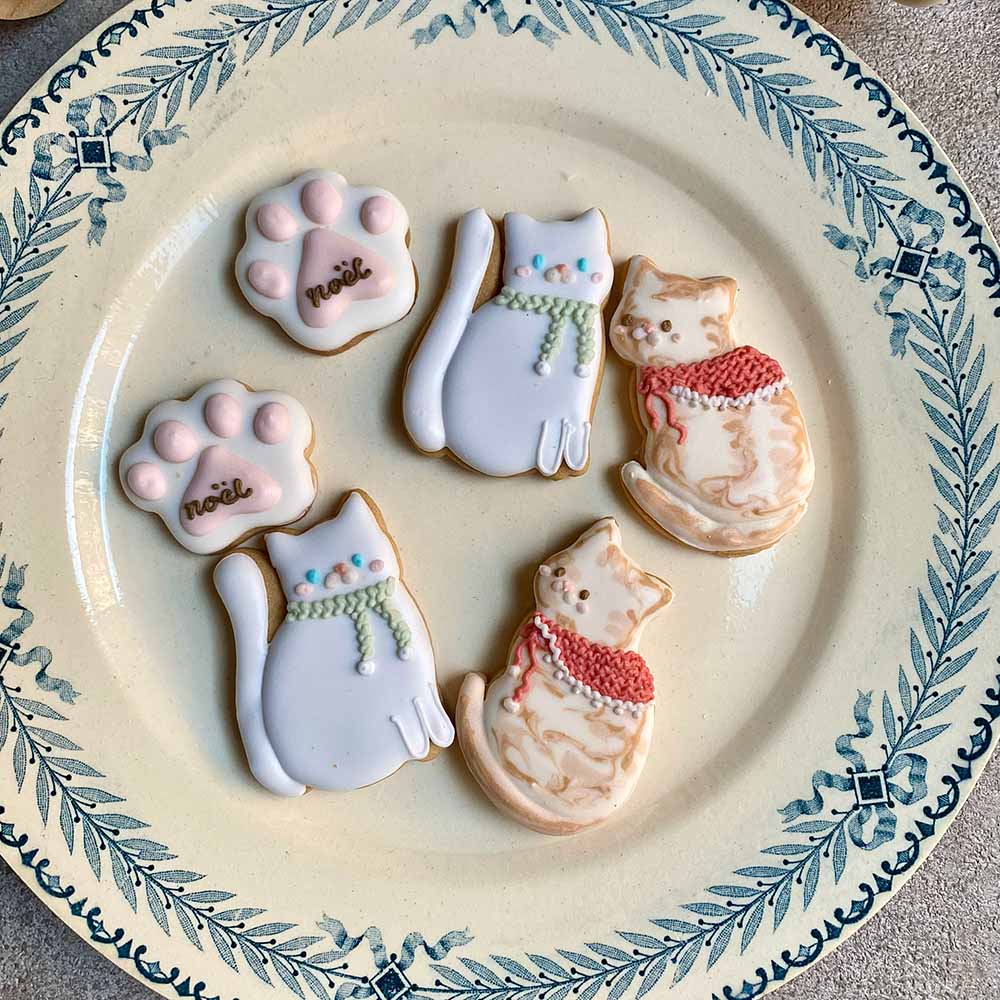 ねこちゃんと肉球アイシングクッキー
